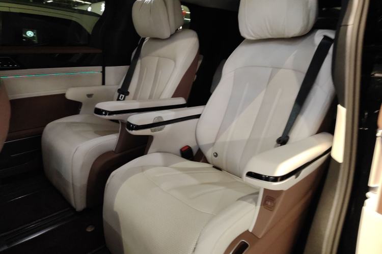 Used BYD Xia 2025 DM-i 1.5T 180km Excellence Model
