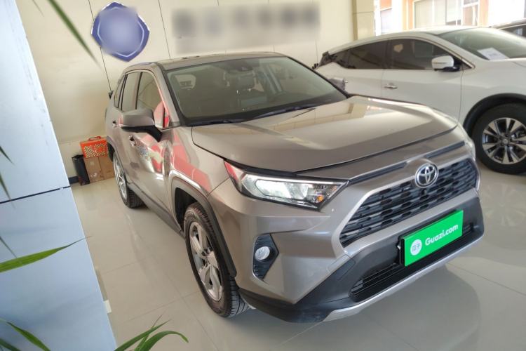 Used Toyota RAV4 2021 2.0L CVT Two-Wheel Drive Fashion PLUS Edition
