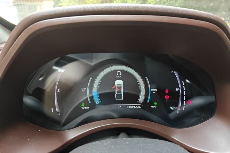 Used Great Wall Poer 2021 2.0T Global Version Automatic Diesel 4x4 Prestige Standard Cab GW4D20M Instrument Cluster