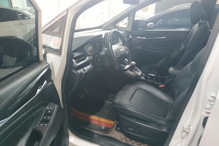 Used SAIC MAXUS EUNIQ 5 2020 1.3T PLUG-IN Luxury Edition