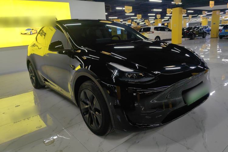 Used Tesla Model Y 2023 Rear-Wheel-Drive Version