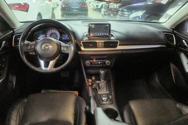 Used Mazda 3 Axela 2016 Sedan 2.0L Automatic Sport Model