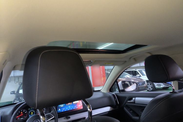 Used BYD Tang 2019 2.0T Automatic SmartConnect Luxury Edition 5 Seats China VI Standard