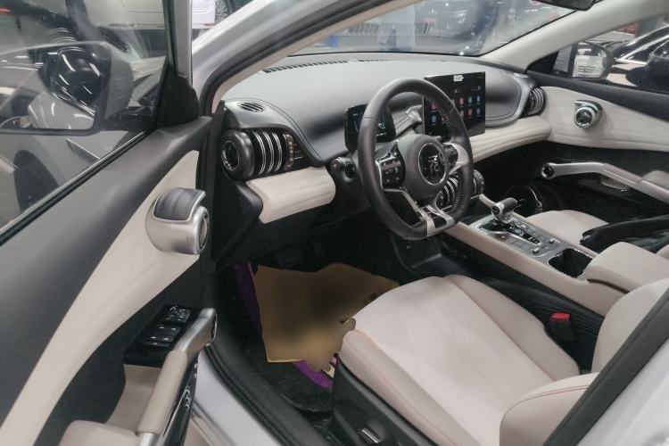 Used BYD Yuan PLUS 2024 Honor Edition 510KM Beyond Model
