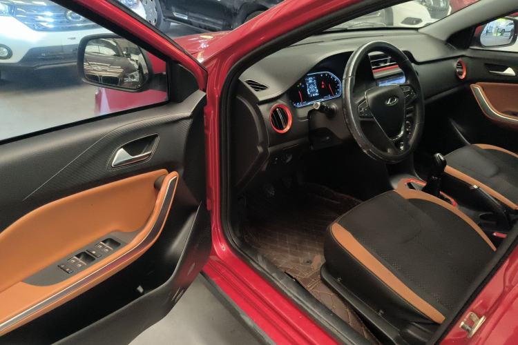 Used Chery Tiggo 3X 2017 1.5L Manual Urban Leading Edition Driver Seat