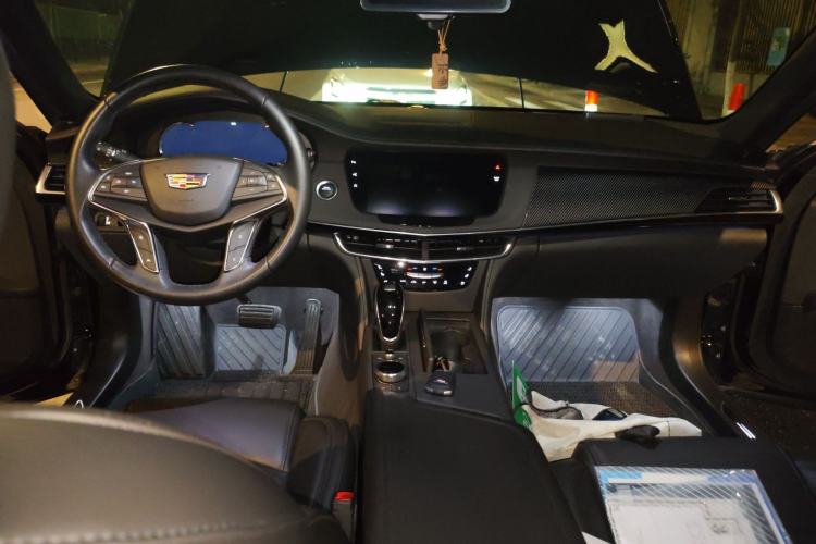 Used Cadillac CT6 2020 28T Leading Sport Model Center Console