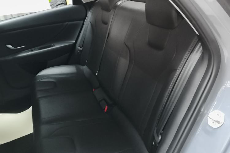 Used Hyundai Elantra 2022 1.5L CVT LUX Prestige Edition Left Rear Seat