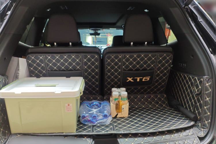 Used Cadillac XT6 2021 2.0T Six-Seater Four-Wheel-Drive Luxury Version