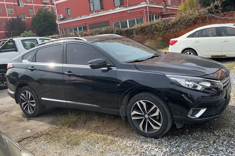 Used Venucia T90 2017 2.0L CVT Smart Edition
