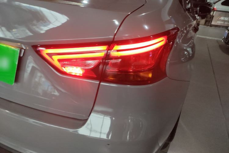 Used CHANGAN Ruicheng CC 2022 Blue Whale Edition 1.5T DCT Luxury Model Right Rear Taillight