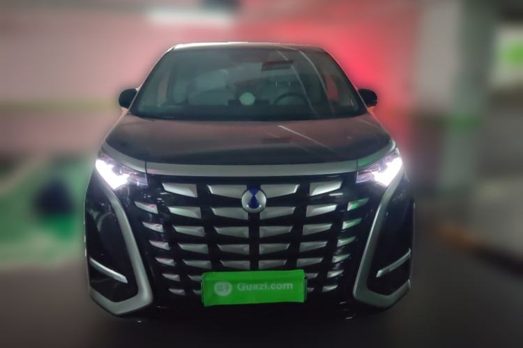 Used Denza D9 2024 DM-i 1050 Luxury Model