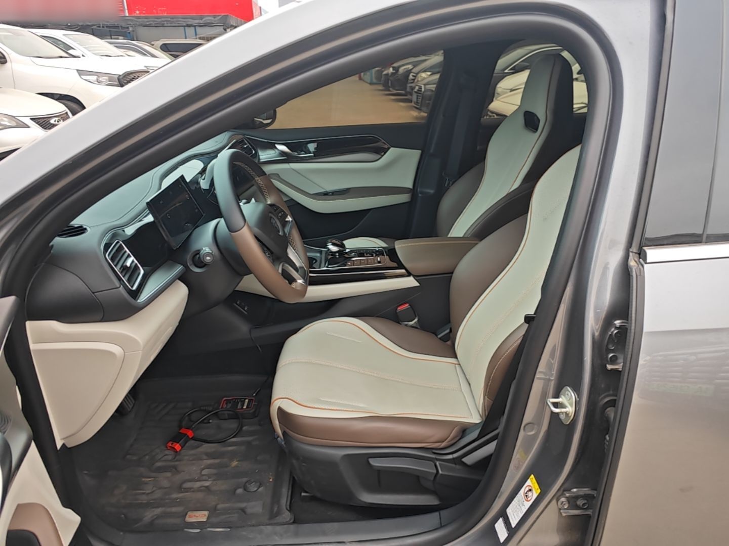 BYD Qin PLUS 2024 Honor Edition EV 510KM Leading Model — снимка 17