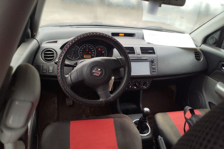 Used Suzuki Swift 2013 1.3L Manual Value Edition Steering Wheel