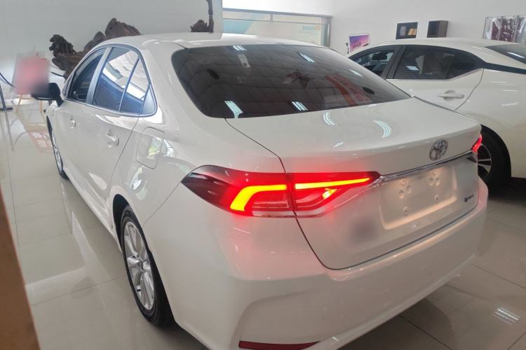 Used Toyota Corolla 2024 1.8L Smart Electric Hybrid Dual-Engine Elite Edition
