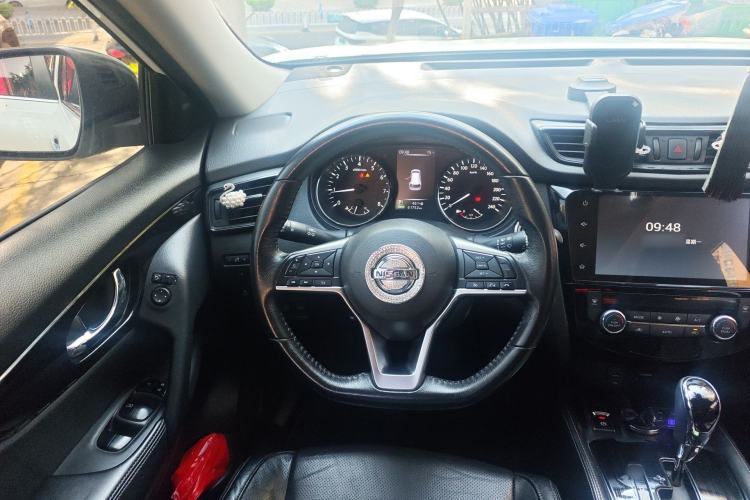 Used Nissan X-Trail 2019 2.0L CVT Smart Connect Comfort Edition 2WD Steering Wheel