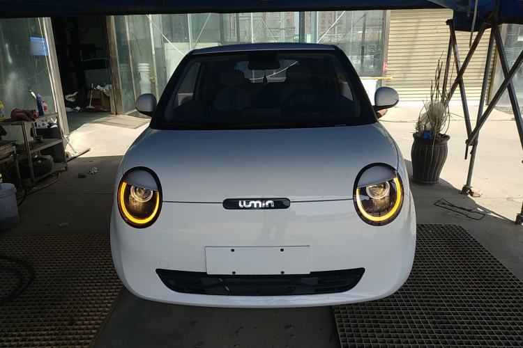 Used CHANGAN NEVO Lumin 2023 205km Xiangqin Version Front