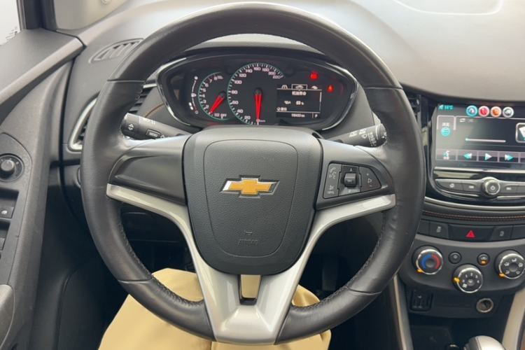 Used Chevrolet Trax 2017 1.4T Automatic Two-Wheel Drive Luxury Version
