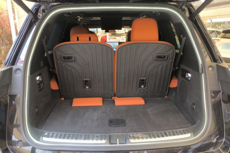 Used Li Auto L9 2022 Max model