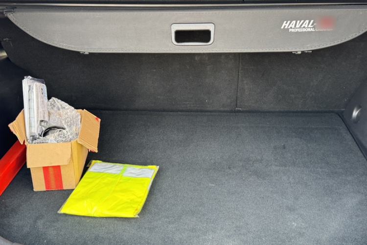 Used Haval H2 2018 Chuanxiang Edition 1.5T Dual-Clutch Two-Wheel Drive Fashion Model China V Standard