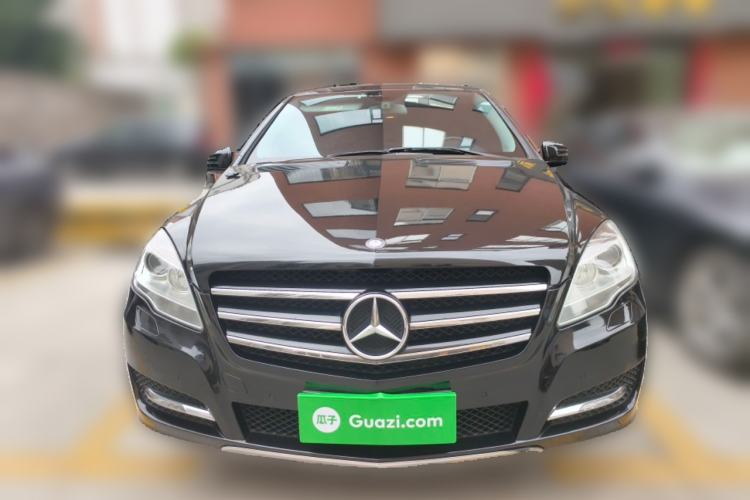 Used Mercedes-Benz R-Class 2017 R 320 4MATIC Business Edition Prestige Model Front