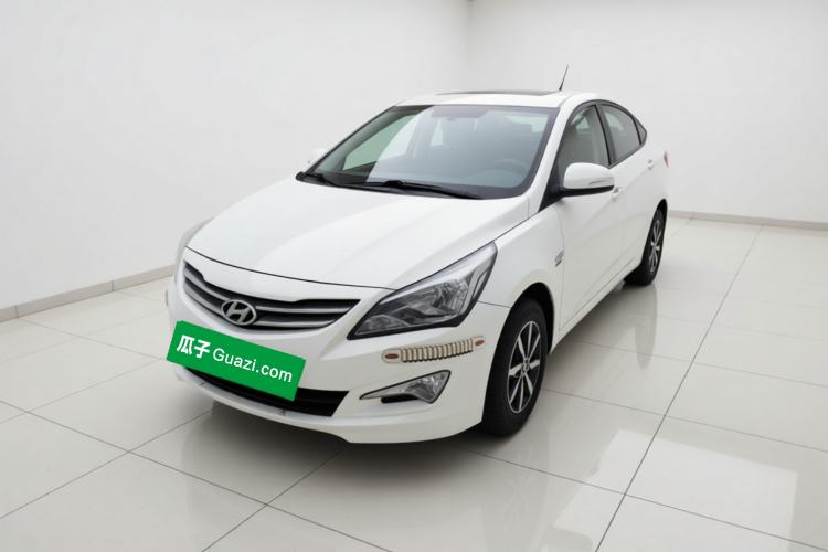 Used Hyundai Verna (older generation) 2014 1.4L Manual Smart GLS Trim