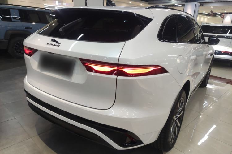 Used Jaguar F-PACE 2024 P250 R-Dynamic SE