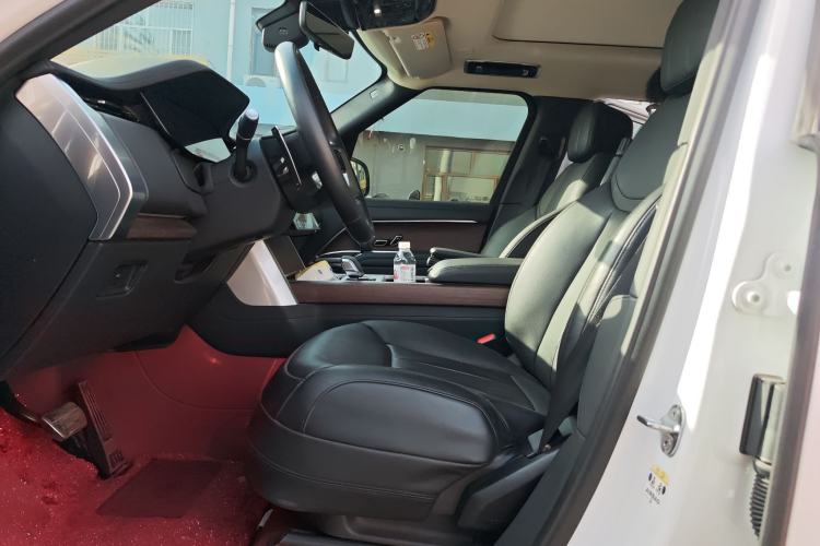 Used Land Rover Range Rover 2024 3.0 L6 400 PS Prestige Extended Version 7-Seater