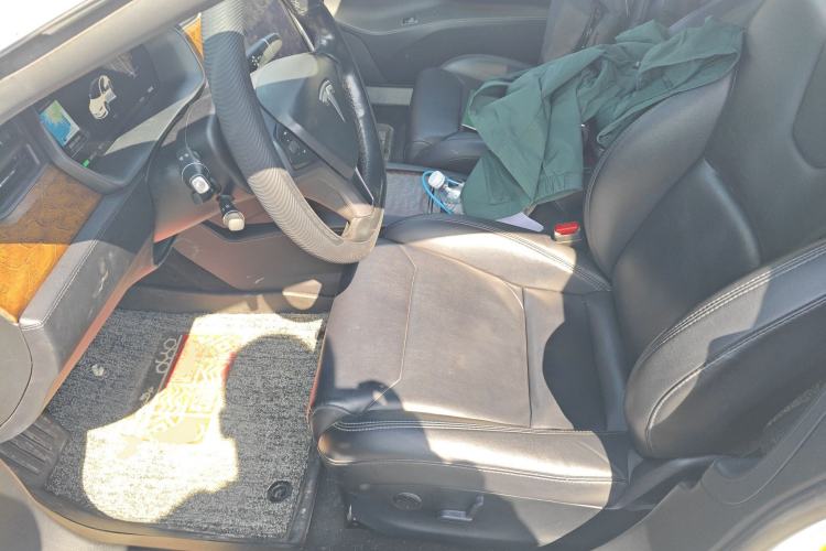 Used Tesla Model S 2017 S 75D Standard Range Edition Left Front Seat