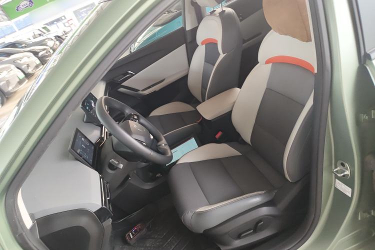 Used MG 4 EV 2022 425 km Luxury Edition