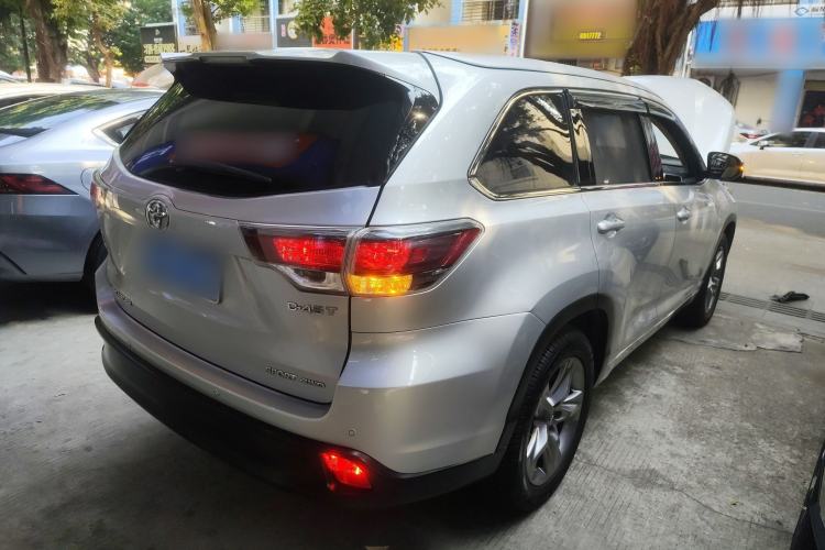 Used Toyota Highlander 2015 2.0T Two-Wheel Drive Luxury Edition 7 Seats