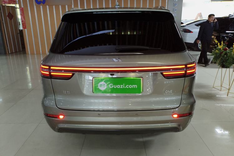 Used Li Auto ONE 2020 Extended-Range 6-Seater Version

