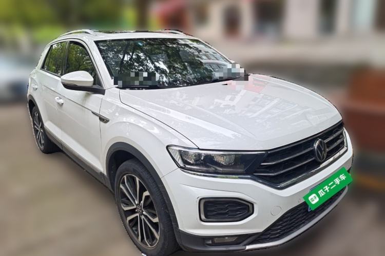 Used Volkswagen T-ROC 2022 280TSI DSG Two-Wheel Drive Comfort PLUS Front Right 45 Deg