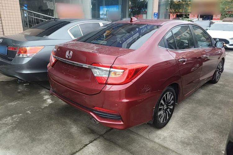 Used Honda Crider 2015 1.8L automatic comfort version
