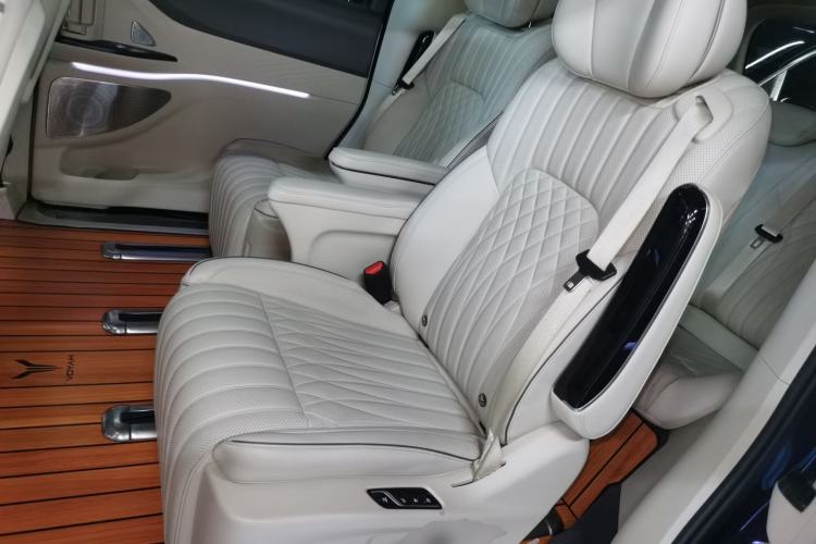 Used VOYAH Dream 2024 PHEV Ultra-Long Range Flagship Edition
