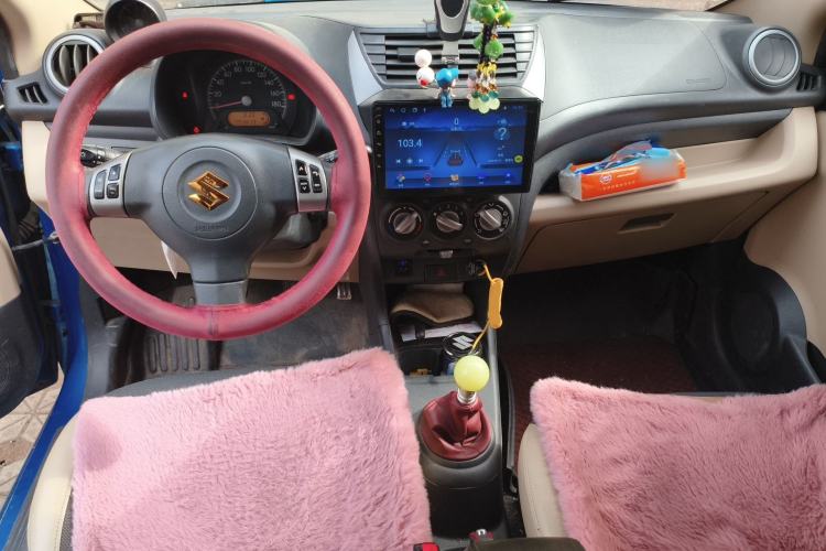 Used Suzuki Alto 2012 1.0L Manual Utility Version Center Console