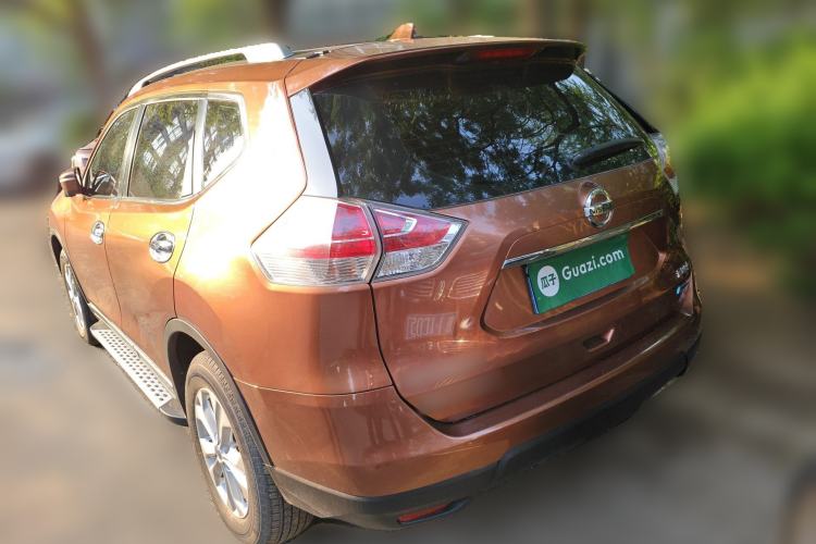 Used Nissan X-Trail 2014 2.5L CVT Luxury Edition 4WD
