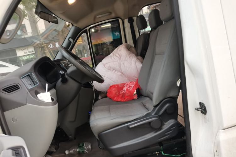 Used Foton Toano 2020 2.5T Manual Tongtu Short Wheelbase Flat Roof 5/6/7-Seater 4J25TC3