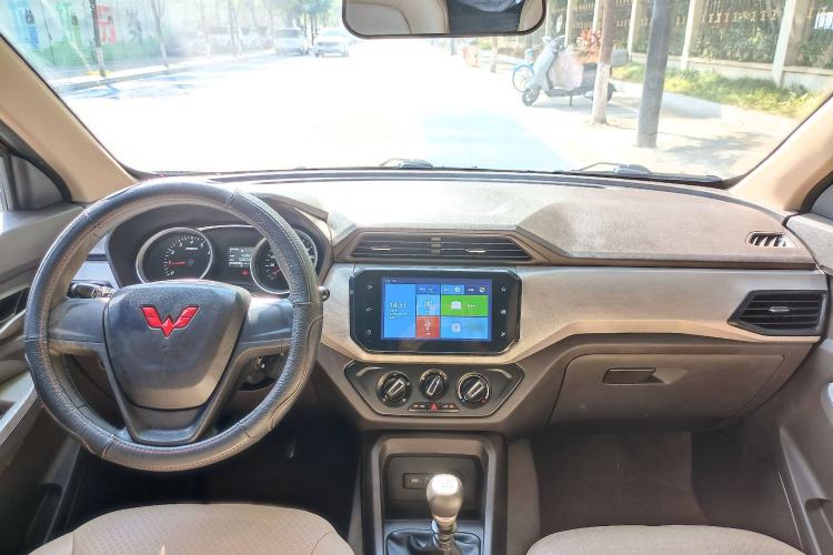 Used Wuling Hongguang 2021 1.5L S Comfort Edition LAR