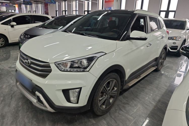 Used Hyundai ix25 2015 1.6L Automatic Two-Wheel-Drive Deluxe DLX Model