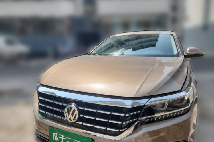 Used Volkswagen Passat 2019 380TSI Luxury Edition China VI Standard Front