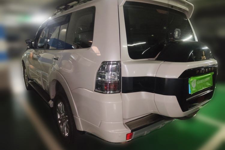 Used Mitsubishi Pajero 2019 V97 3.8L 5-Door GLS Middle East Edition