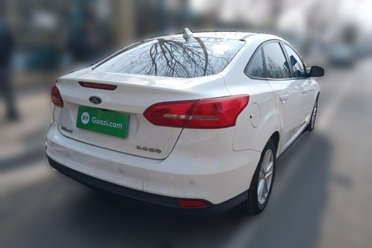 Used Ford Focus 2018 Sedan Classic 1.6L Automatic Trendy SmartDrive Edition