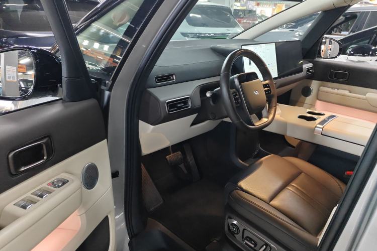 Used Li Auto MEGA 2024 Ultra Model