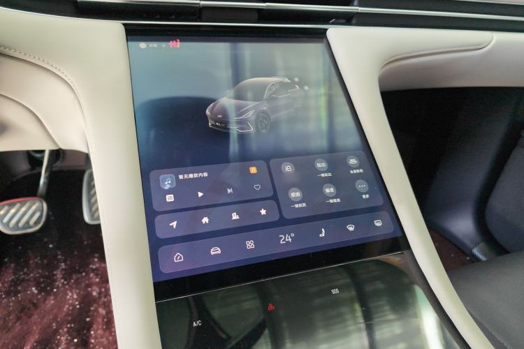 Used IM LS7 2023 77 kWh Urban Fit Rear-Wheel Drive