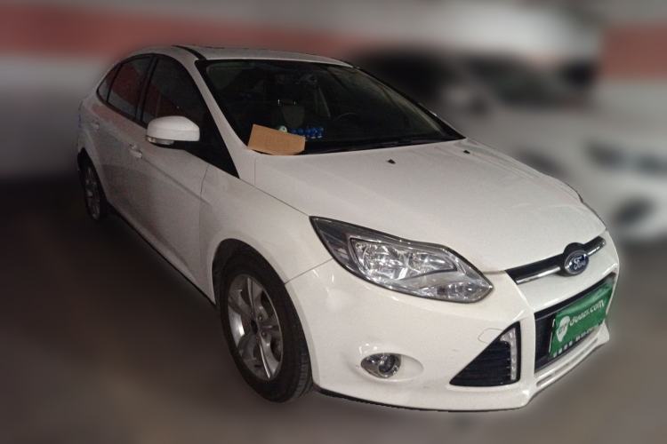 Used Ford Focus 2012 Sedan 1.6L Manual Fashion Edition
