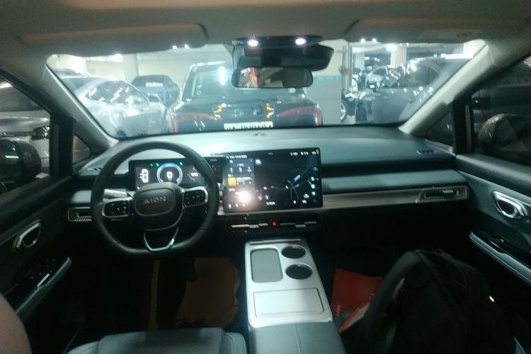 Used AION Y 2023 Plus 510 Smart Edition
