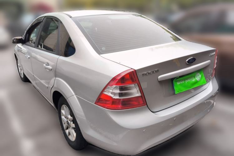 Used Ford Focus 2011 Sedan 1.8L Manual Comfort Model