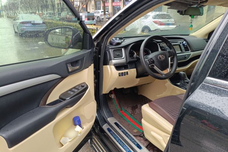 Used Toyota Highlander 2021 2.0T Four-Wheel Drive Elite Edition 7-Seater
