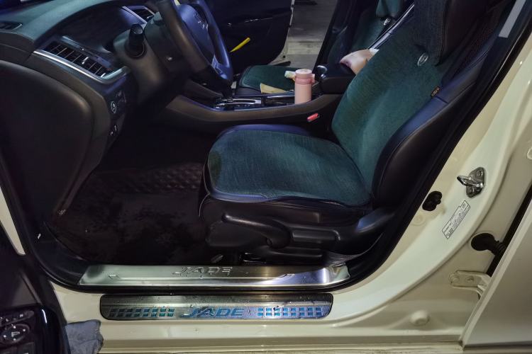 Used Honda Jade 2017 1.8L automatic Comfort version 5 seats