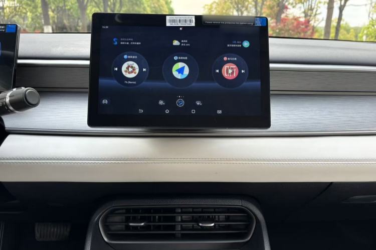 Used BYD Seal 05 DM-i 2025 DM-i Smart Drive 55KM Luxury Model Interior 9